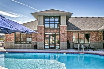 Resort-Style Pool